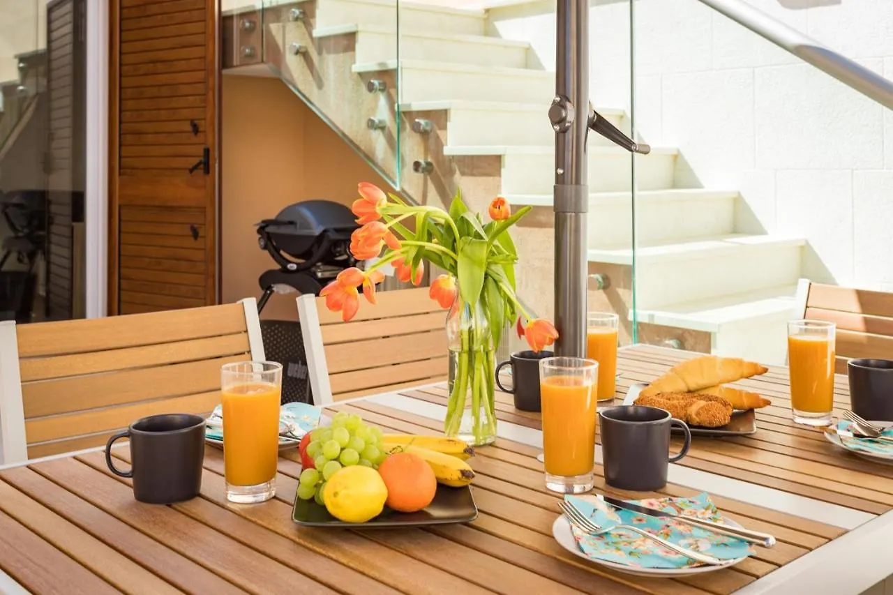 Bella Vista Apartments Peruški